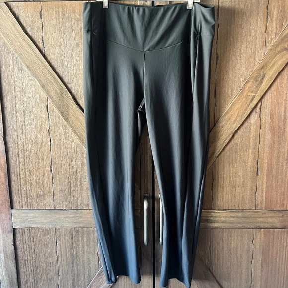 Vita Pants - Vita High-Rise Flare Leggings Black Size 3 NWOT